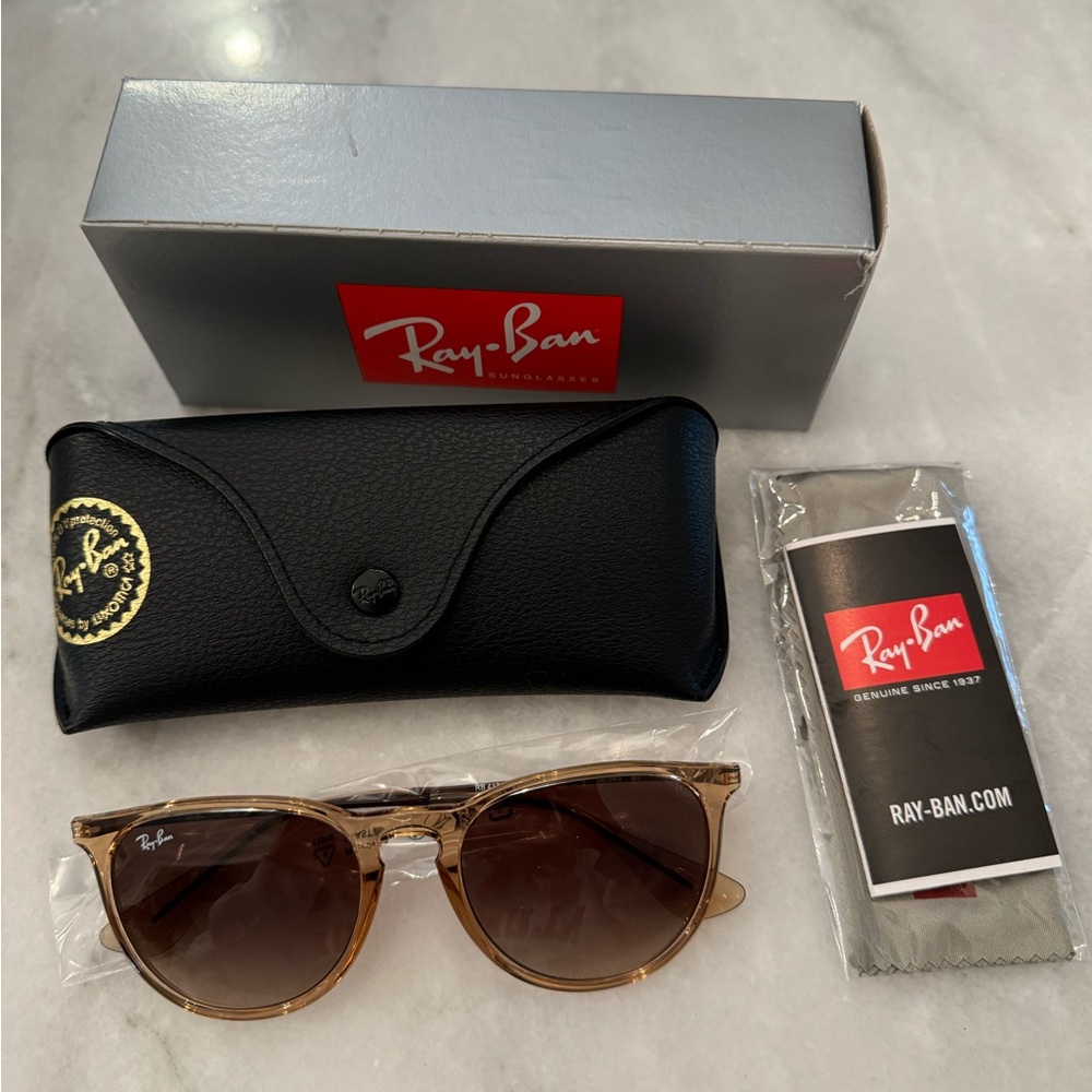 Ray-Ban Erika Color Mix Sunglasses